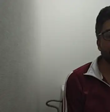 SunkLupus online show from April 9, 2026, 10:37 pm