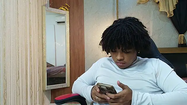 Snapshot of black_king_241 chatting on March 26, 2026, 4:07 am black king 241 online show from March 26, 2026, 4:07 am