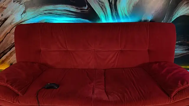 Snapshot of I_origins chatting on October 5, 2025, 2:43 am I origins online show from October 5, 2025, 2:43 am