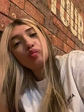 Mia  Gray online show from March 23, 2025, 2:37 am