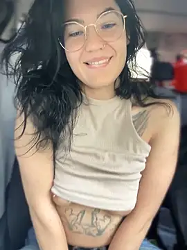 Snapshot of MeekyRich chatting on September 23, 2025, 2:47 am MeekyRich online show from September 23, 2025, 2:47 am