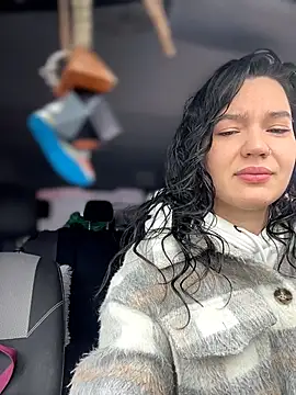 MeekyRich online show from April 10, 2026, 2:39 am