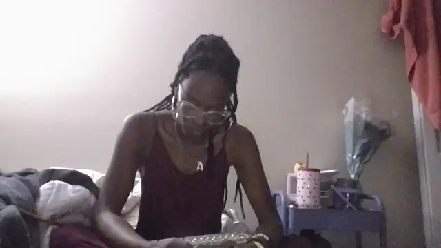 bbyrueee online show from March 1, 2026, 4:25 am