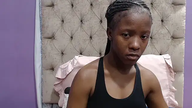 Snapshot of sexykea2002x chatting on October 24, 2025, 8:00 am sexykea2002x online show from October 24, 2025, 8:00 am