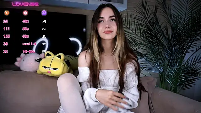 CupSizeGirl online show from September 12, 2025, 4:29 pm