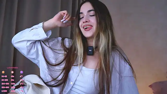 CupSizeGirl online show from October 5, 2025, 4:16 pm