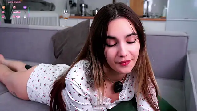 CupSizeGirl online show from November 24, 2025, 1:22 pm