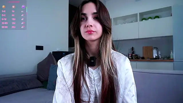 CupSizeGirl online show from December 4, 2025, 1:09 pm