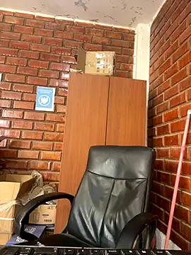 Snapshot of RUBY_25699 chatting on November 5, 2025, 7:58 pm RUBY 25699 online show from November 5, 2025, 7:58 pm