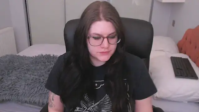 GothSuccubusBabe online show from February 25, 2026, 4:16 pm