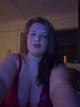 CutieCurvyGirlxo online show from February 7, 2026, 11:19 pm