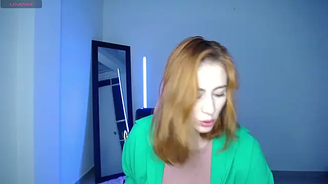 Snapshot of ANASTASIA_DOLL8 chatting on November 17, 2025, 11:43 pm ANASTASIA DOLL8 online show from November 17, 2025, 11:43 pm