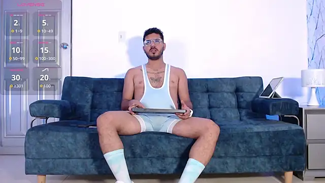 Snapshot of samuelcoopeer chatting on October 2, 2025, 5:53 pm samuelcoopeer online show from October 2, 2025, 5:53 pm