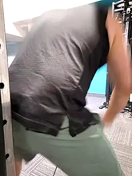 CloudyMuscleBeefy online show from September 11, 2025, 1:06 am