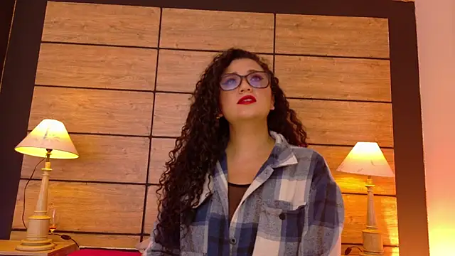 Dakota Rainbow22 online show from April 21, 2026, 4:12 pm