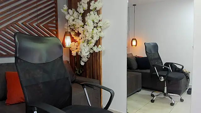 MarcusBlack  online show from February 12, 2026, 2:56 pm