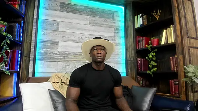 Snapshot of MarcusBlack_ chatting on May 16, 2026, 1:10 pm MarcusBlack online show from May 16, 2026, 1:10 pm
