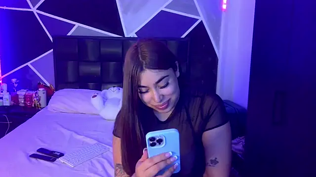 jazminslut online show from March 24, 2026, 3:22 am