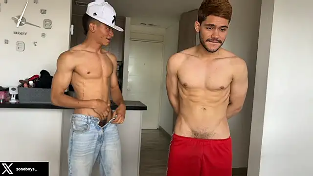 Snapshot of zoneboys chatting on June 19, 2026, 8:23 pm zoneboys online show from June 19, 2026, 8:23 pm