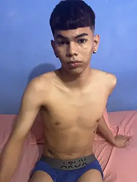 Snapshot of Baby_boy14 chatting on July 16, 2026, 2:50 am Baby boy14 online show from July 16, 2026, 2:50 am