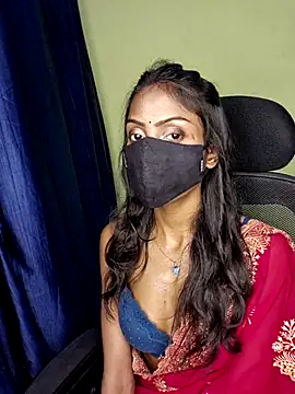 Snapshot of Riya_R24 chatting on May 25, 2026, 3:29 pm Riya R24 online show from May 25, 2026, 3:29 pm