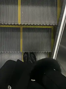 xiaoyuan01 online show from February 13, 2026, 2:07 am