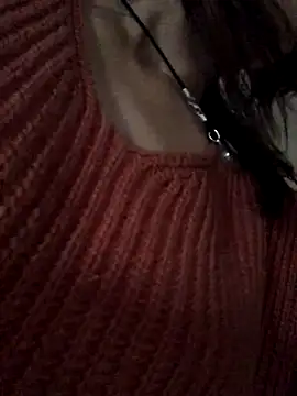 Snapshot of NikaSwan2831 chatting on October 26, 2025, 1:28 pm NikaSwan2831 online show from October 26, 2025, 1:28 pm