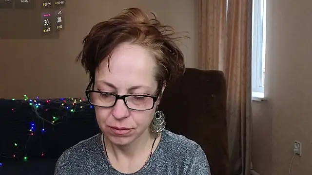 Snapshot of Ronda_Roni chatting on February 12, 2026, 12:44 pm Ronda Roni online show from February 12, 2026, 12:44 pm