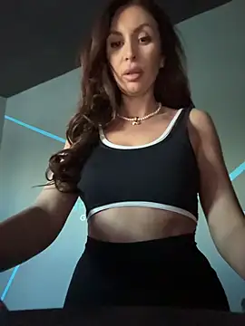 Snapshot of LunaBex chatting on January 12, 2026, 7:35 am LunaBex online show from January 12, 2026, 7:35 am