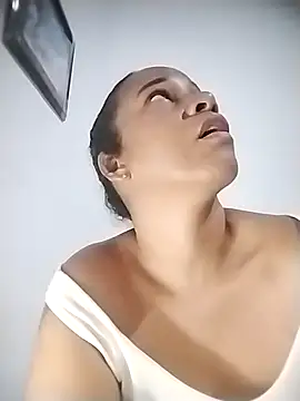 EbonyHorrny online show from February 7, 2026, 3:10 am