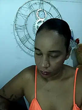 Snapshot of EbonyHorrny chatting on April 18, 2026, 12:20 pm EbonyHorrny online show from April 18, 2026, 12:20 pm