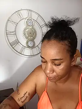 Snapshot of EbonyHorrny chatting on May 4, 2026, 12:23 pm EbonyHorrny online show from May 4, 2026, 12:23 pm
