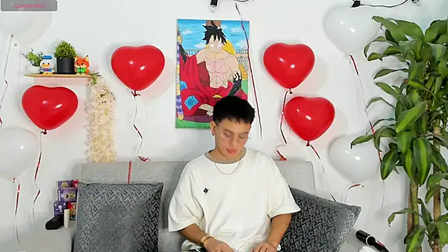 Snapshot of Young_Ben chatting on September 21, 2025, 2:24 am Young Ben online show from September 21, 2025, 2:24 am
