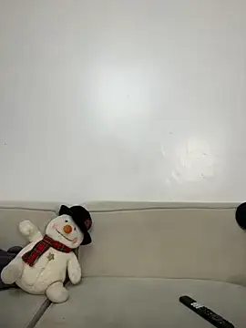 Snapshot of Lil-shawrie chatting on September 8, 2025, 7:35 pm Lil-shawrie online show from September 8, 2025, 7:35 pm