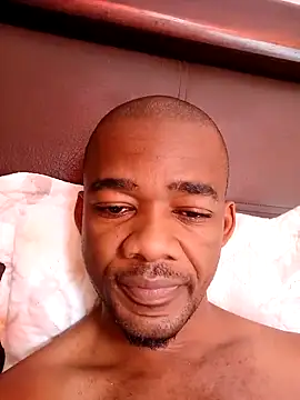 delacream1 online show from October 2, 2025, 5:47 am