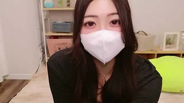 Snapshot of SUI-Strong chatting on September 26, 2025, 11:47 am SUI-Strong online show from September 26, 2025, 11:47 am