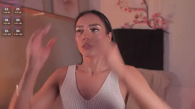 im-isabella online show from November 27, 2025, 11:29 pm