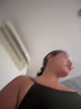 sara calderon online show from March 11, 2026, 1:39 pm