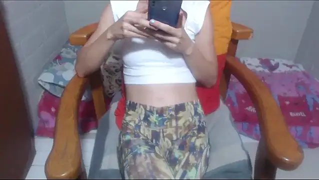 rose-crystal online show from March 28, 2026, 12:43 am