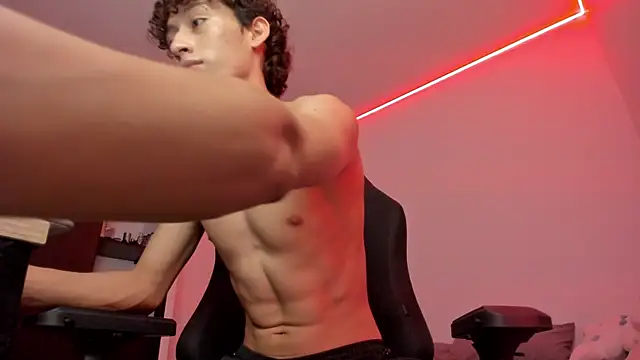 velvet skyn online show from October 7, 2025, 3:58 am