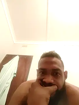 kulliguy online show from October 28, 2025, 8:44 pm