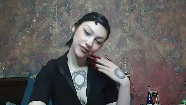 Susie su online show from December 4, 2025, 8:56 am