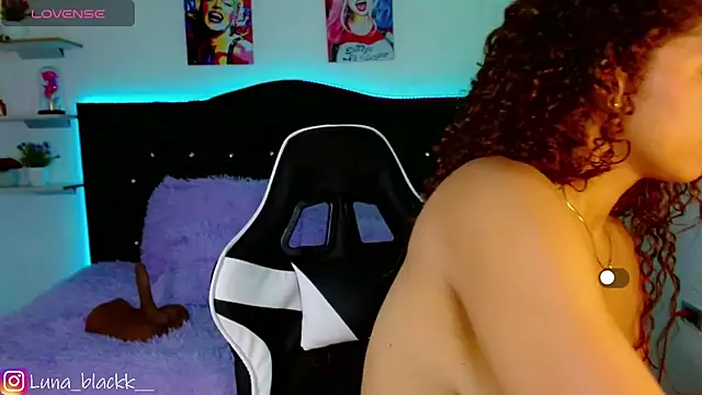 Luna blackk online show from September 12, 2025, 9:04 pm