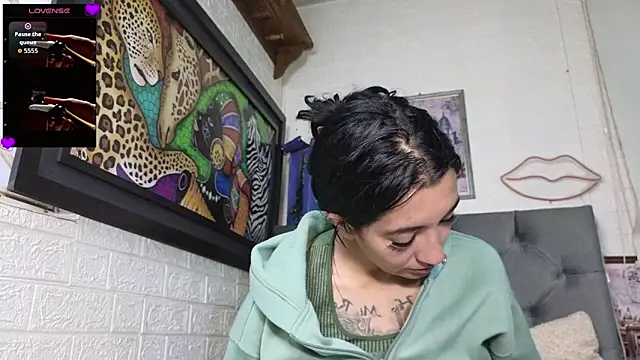 SALOME KORLAND online show from September 10, 2025, 1:00 pm