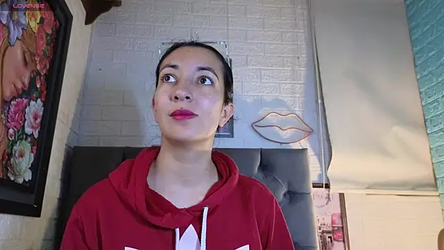 SALOME KORLAND online show from October 11, 2025, 3:54 pm