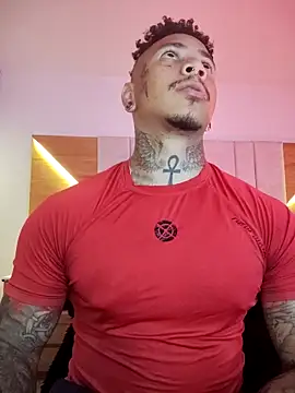 Snapshot of David_tatto1 chatting on October 23, 2025, 2:11 am David tatto1 online show from October 23, 2025, 2:11 am