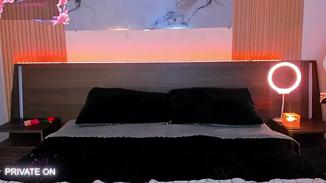 Snapshot of samanthaa_moon chatting on March 11, 2026, 12:16 am samanthaa moon online show from March 11, 2026, 12:16 am