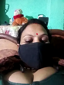 Snapshot of SHWETA1180 chatting on January 14, 2026, 4:12 pm SHWETA1180 online show from January 14, 2026, 4:12 pm