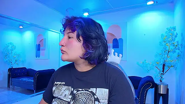 Ritsuka berry online show from March 6, 2026, 7:32 pm