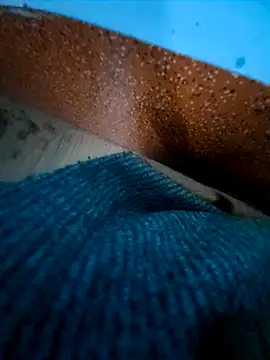 Tamilpayan00 online show from April 11, 2026, 4:44 pm